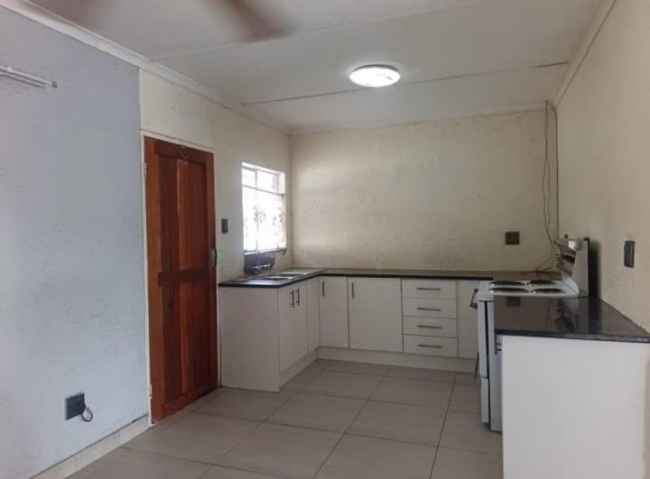 4 Bedroom Property for Sale in Geelhoutpark North West